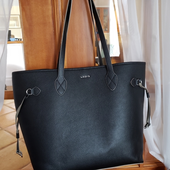 Lodis purse Clearance